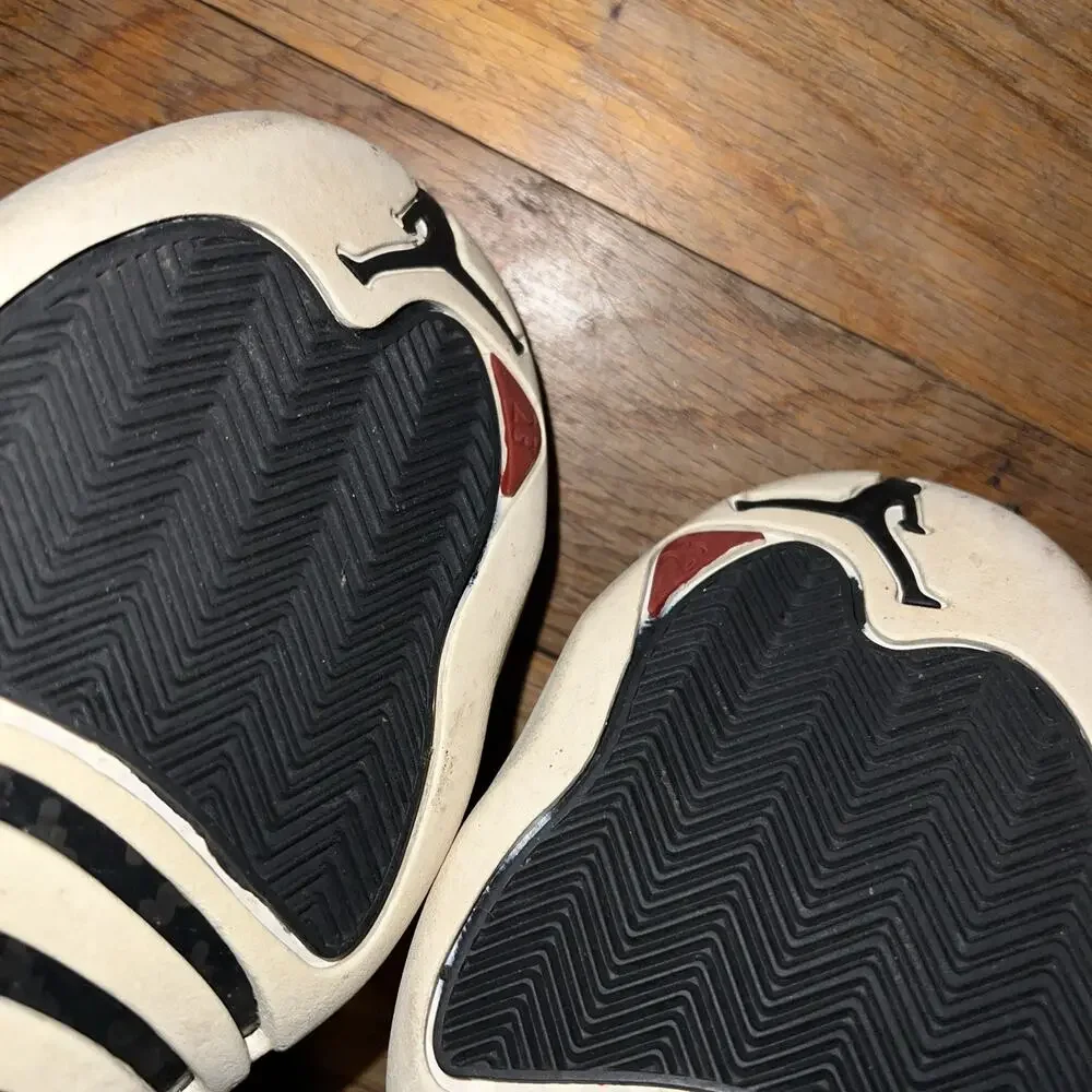 Jordan hi shoes